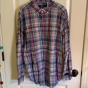 Vineyard Vines classic fit tucker shirt